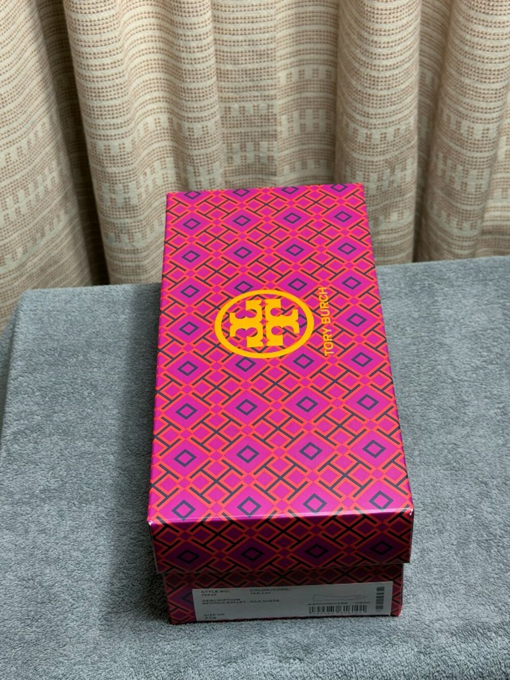 Tory Burch Georgia Ballet Flats NWT - Tan 240 Silk Suede, Size 7.5 - Picture 8 of 13
